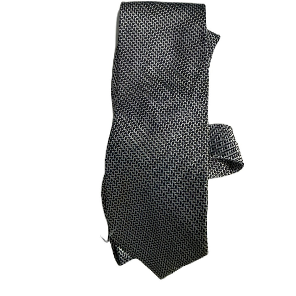 Le Ferre Elegant Black and White Patterned Men's Tie